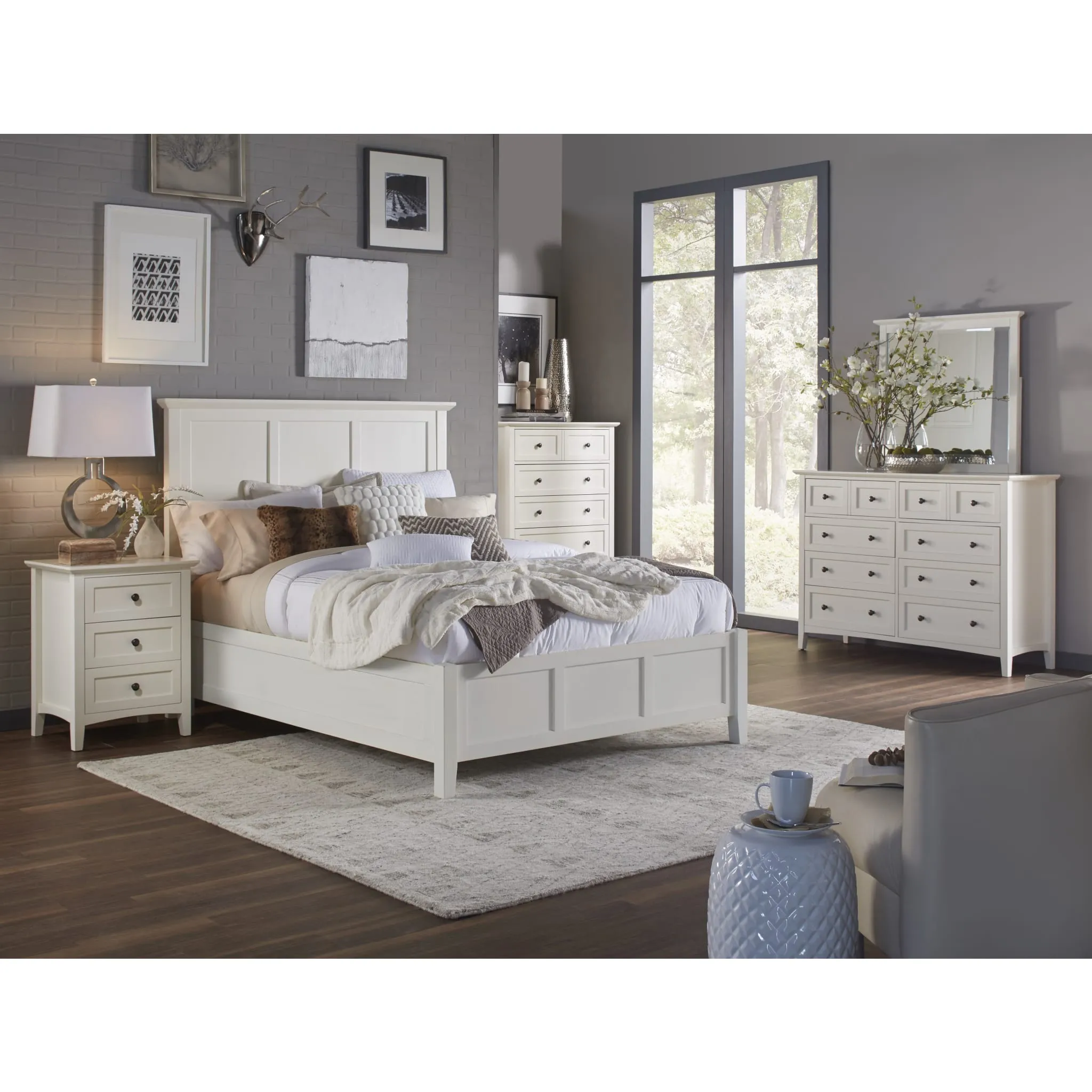 Paragon Wood Panel Bed in White Modus