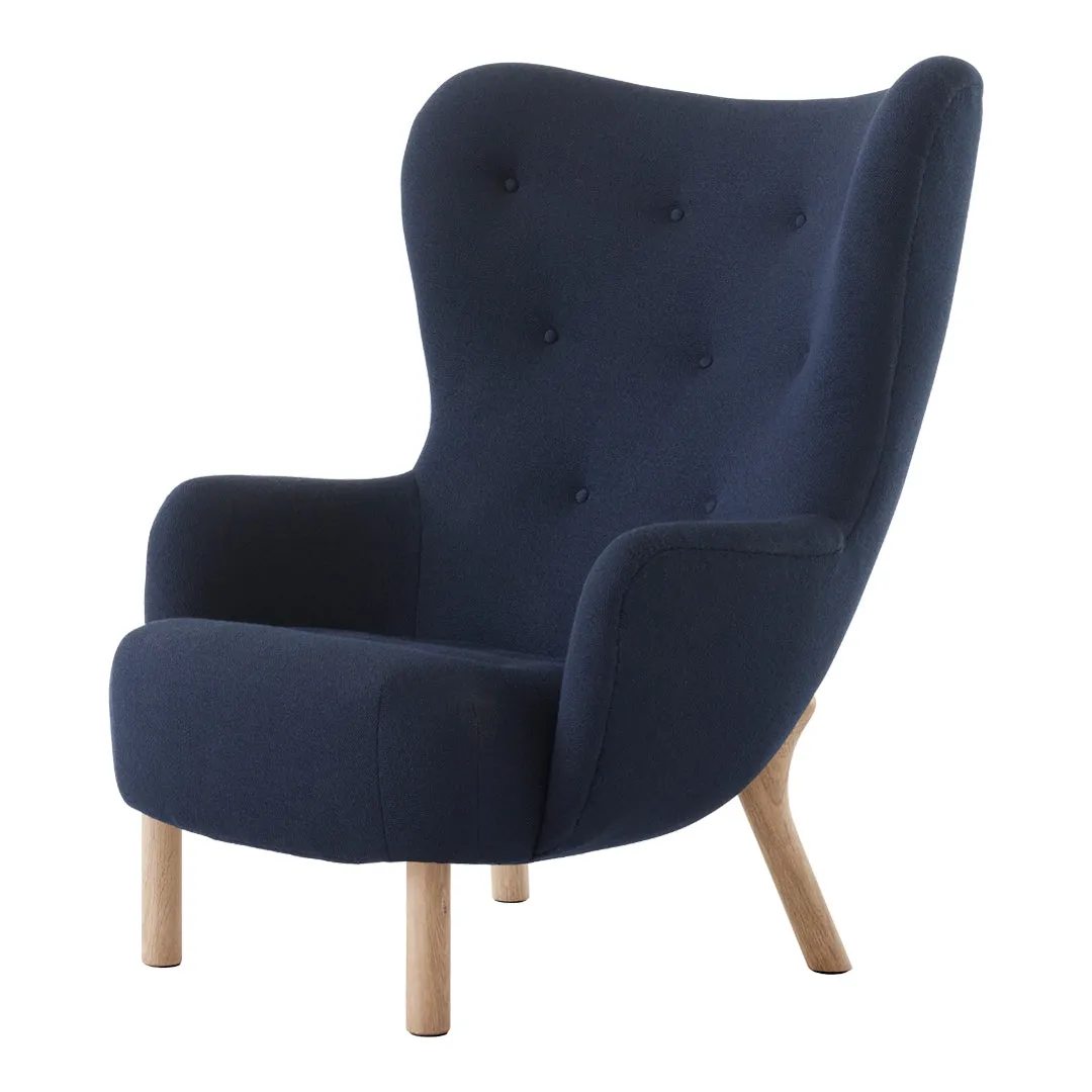 Petra VB3 Highback Lounge Chair