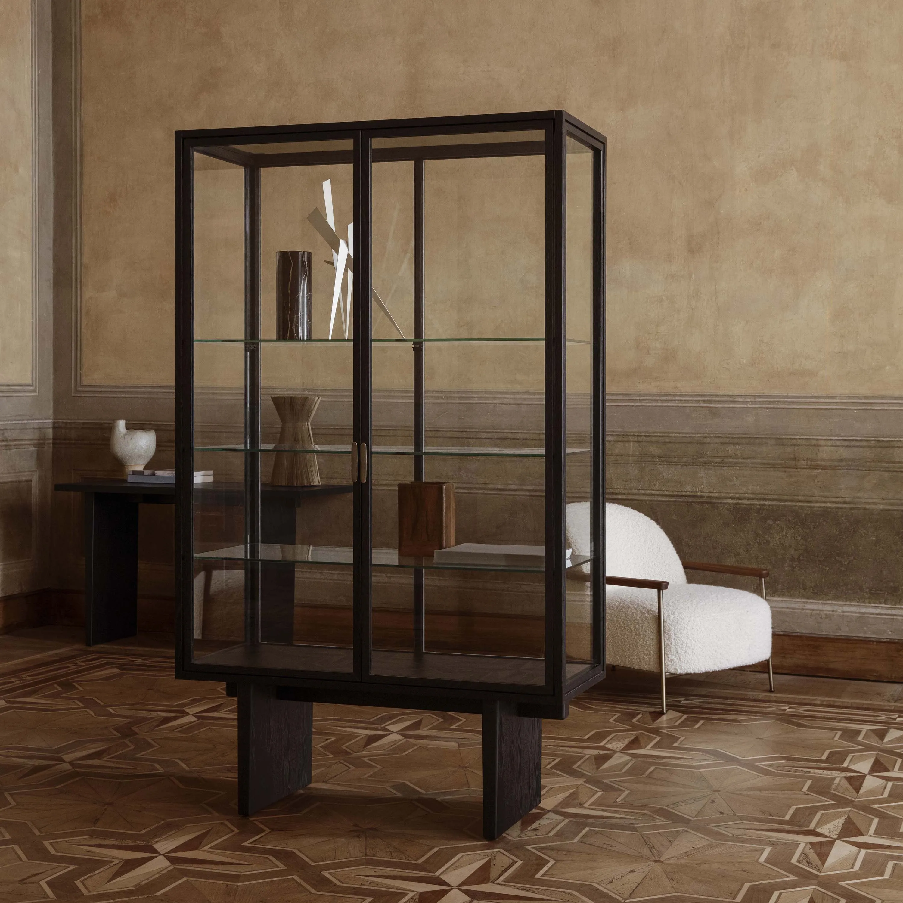 Private Vitrine