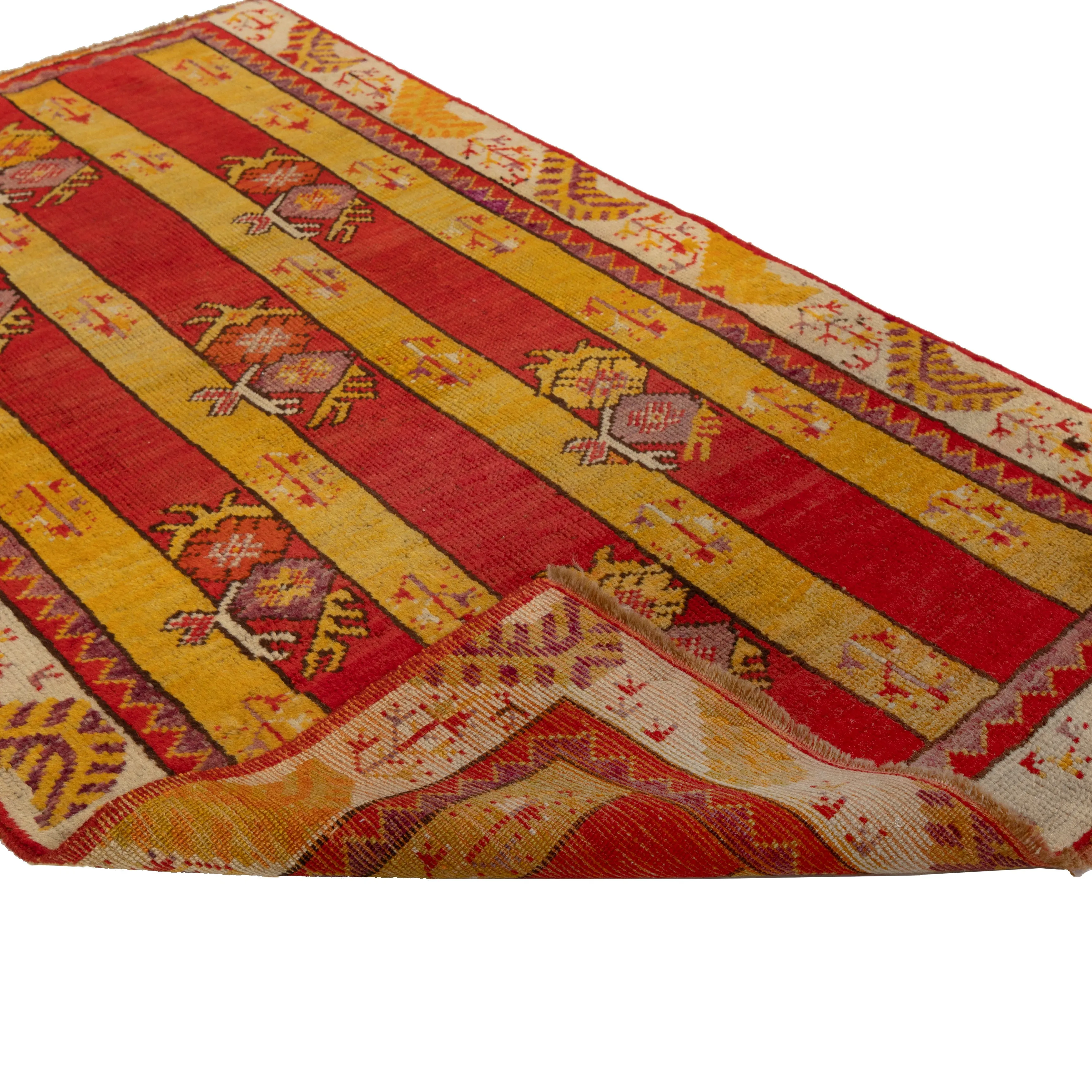 Red & Yellow Traditional Wool Rug - 3'1" x 5'5"