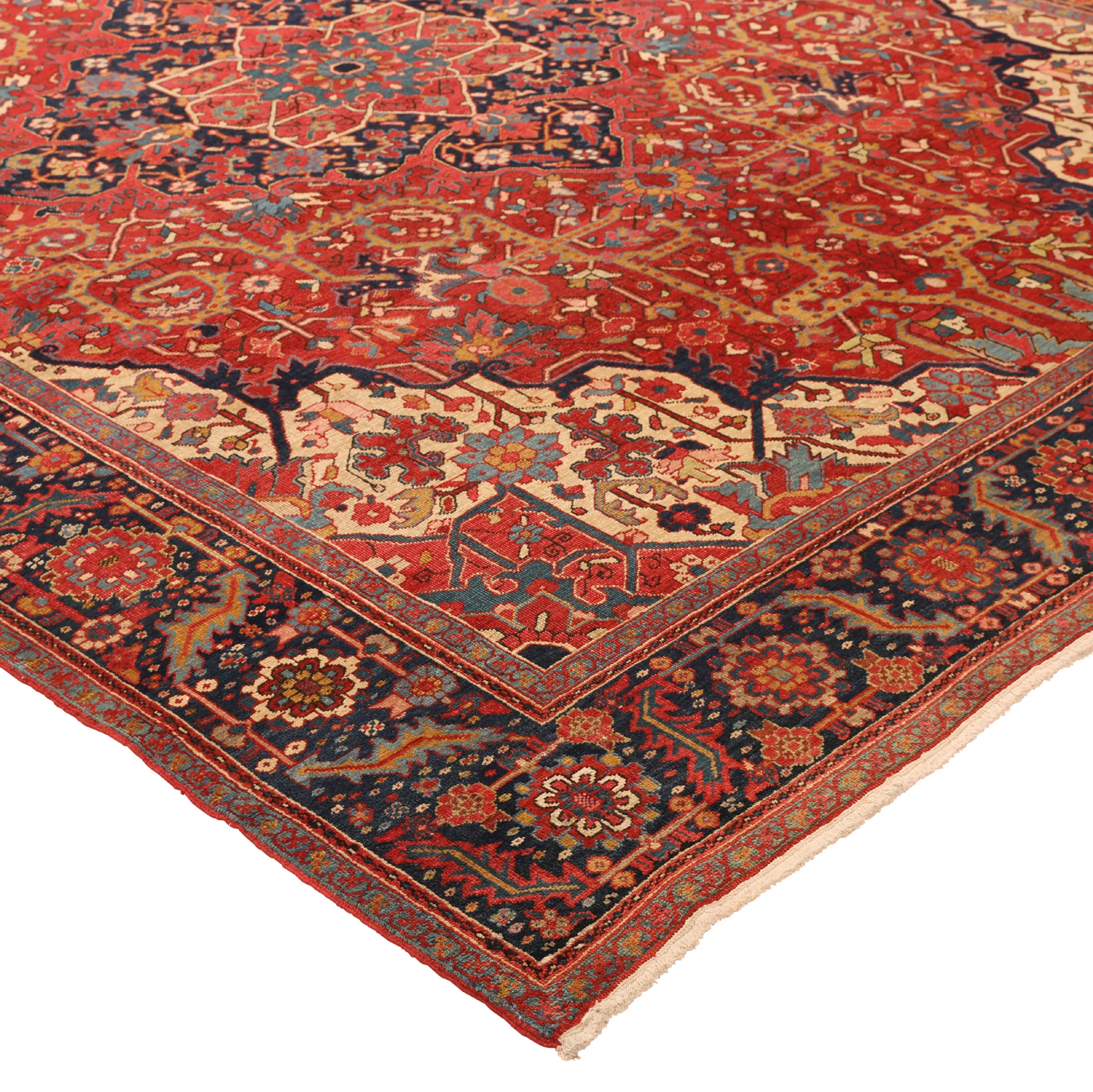 Red Antique Persian Serapi Rug - 9'10" x 12'8"