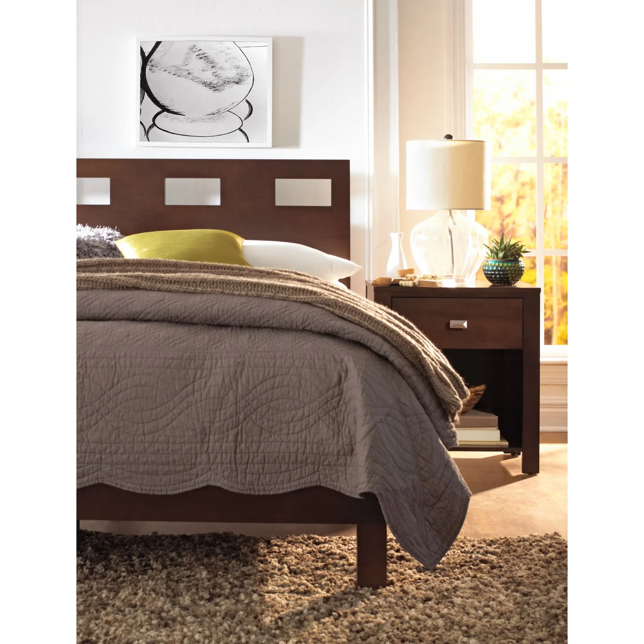 Riva One Drawer Nightstand in Chocolate Brown Modus