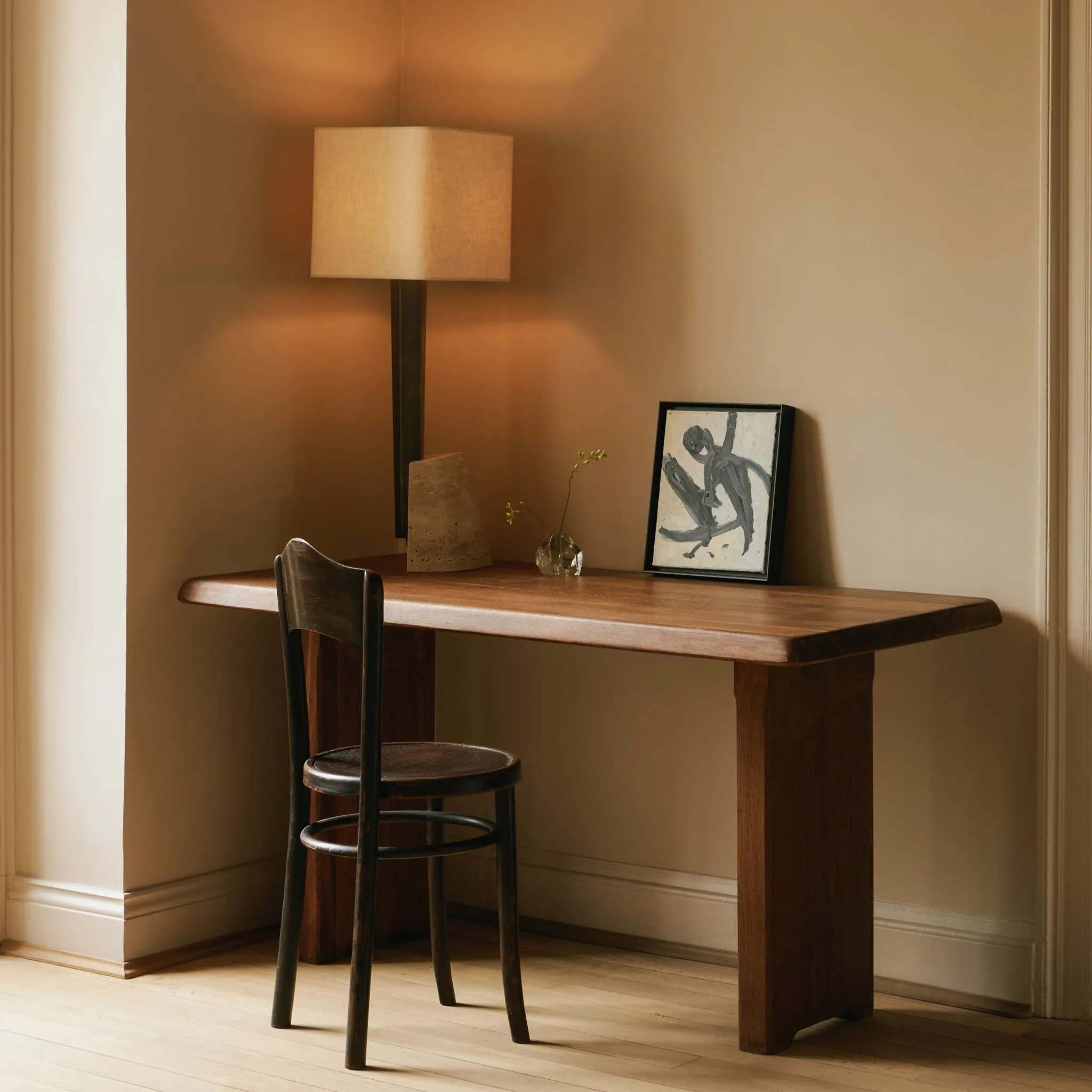 Roc Table Lamp