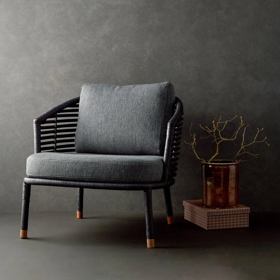 Sense Lounge Chair