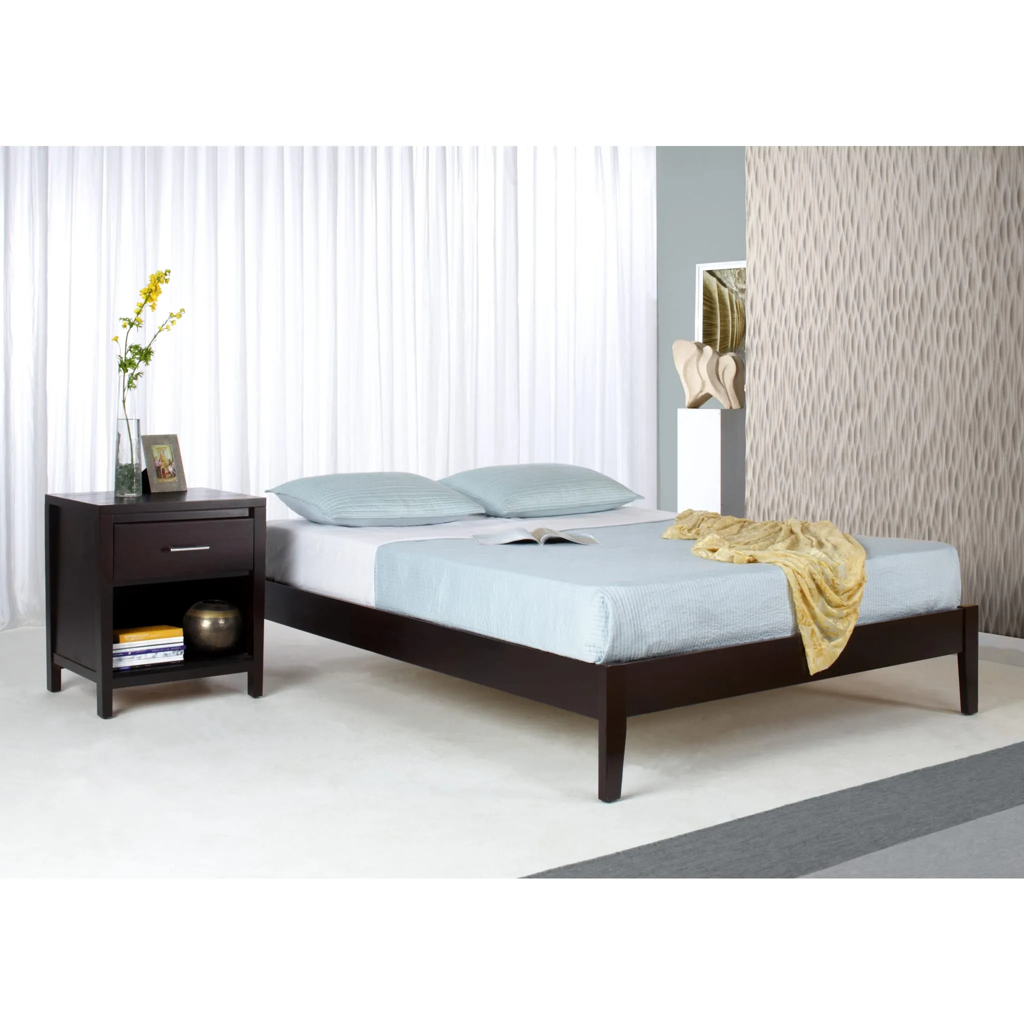 Simple Wood Platform Bed in Espresso Modus