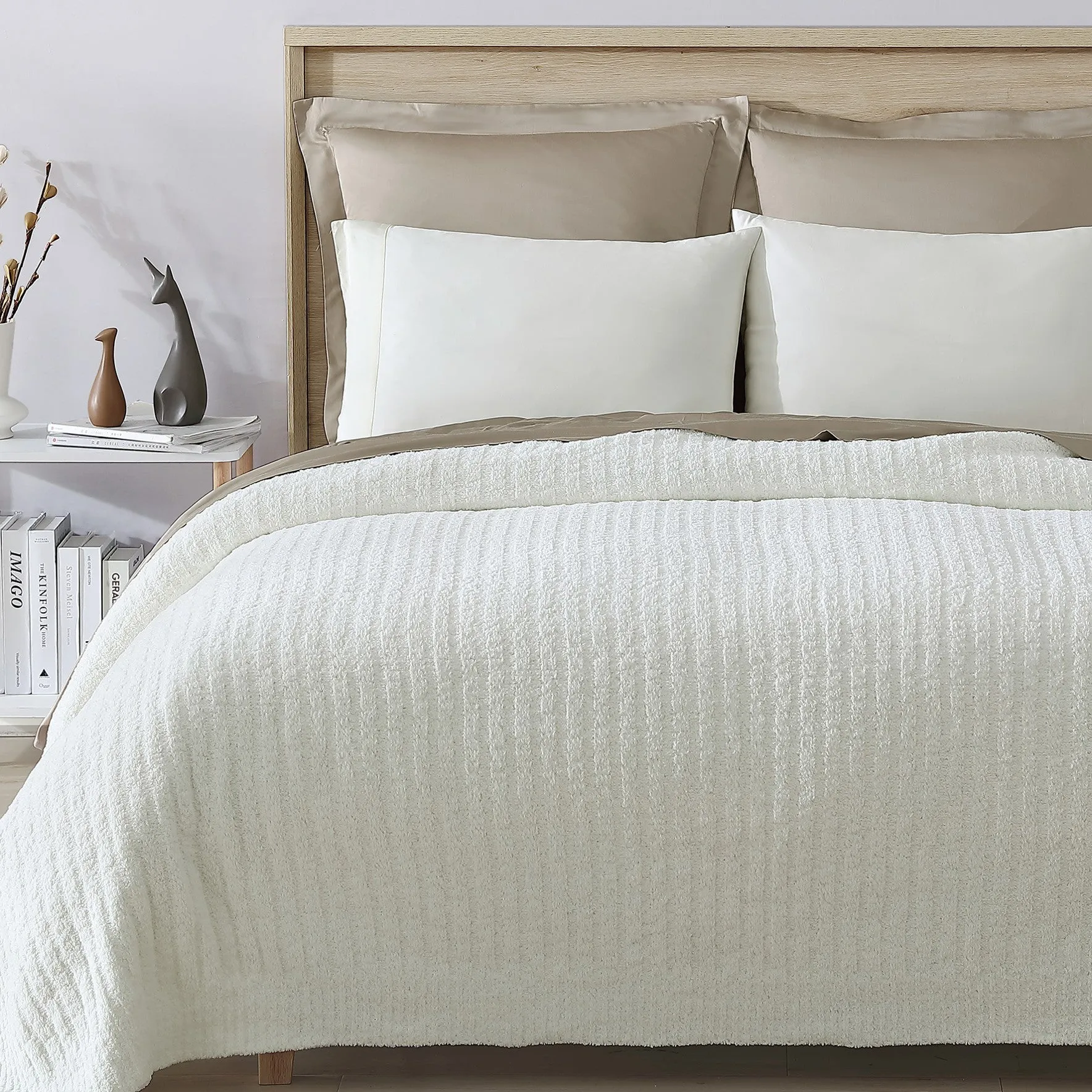 Snug Bed Blanket