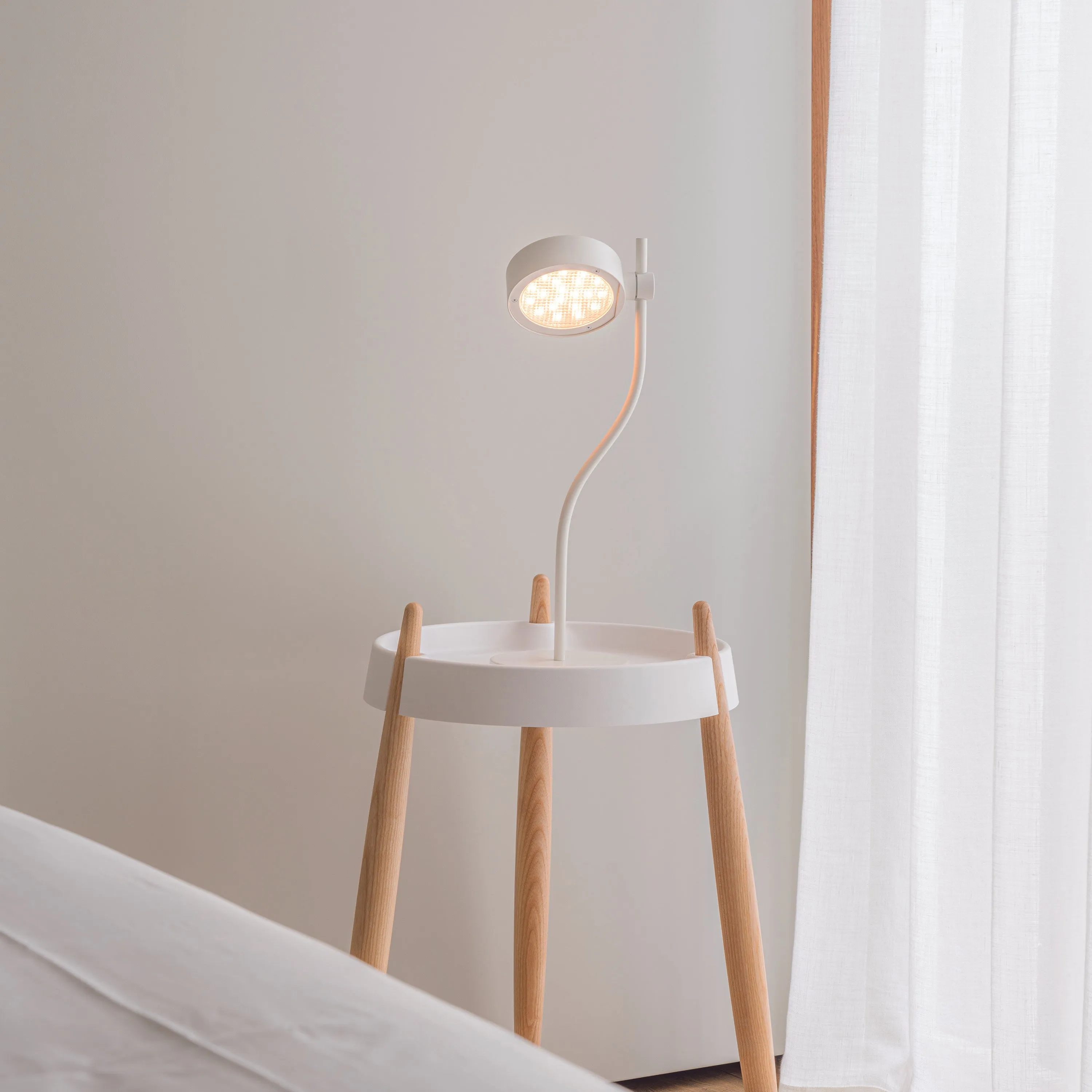 Super O Portable Outdoor LED Table Lamp