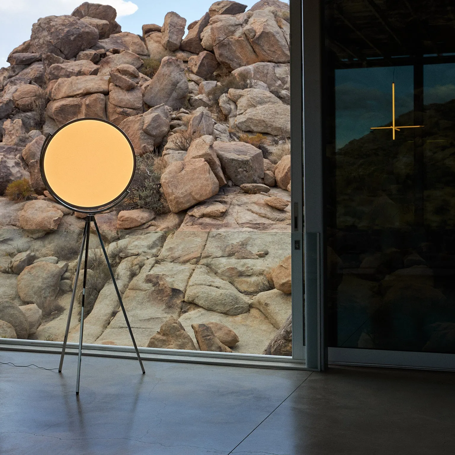 Superloon Floor Lamp