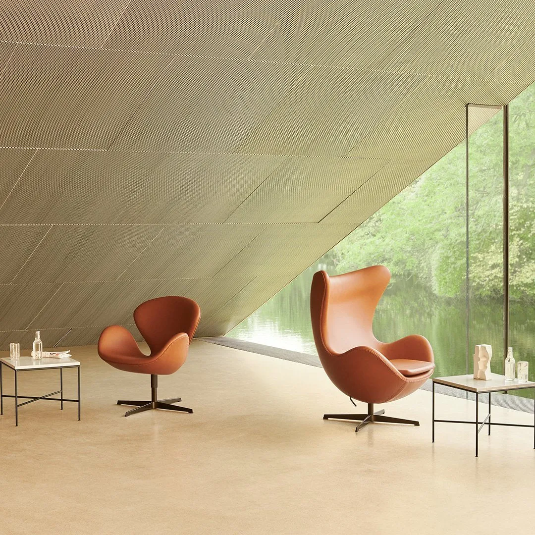 Swan Chair