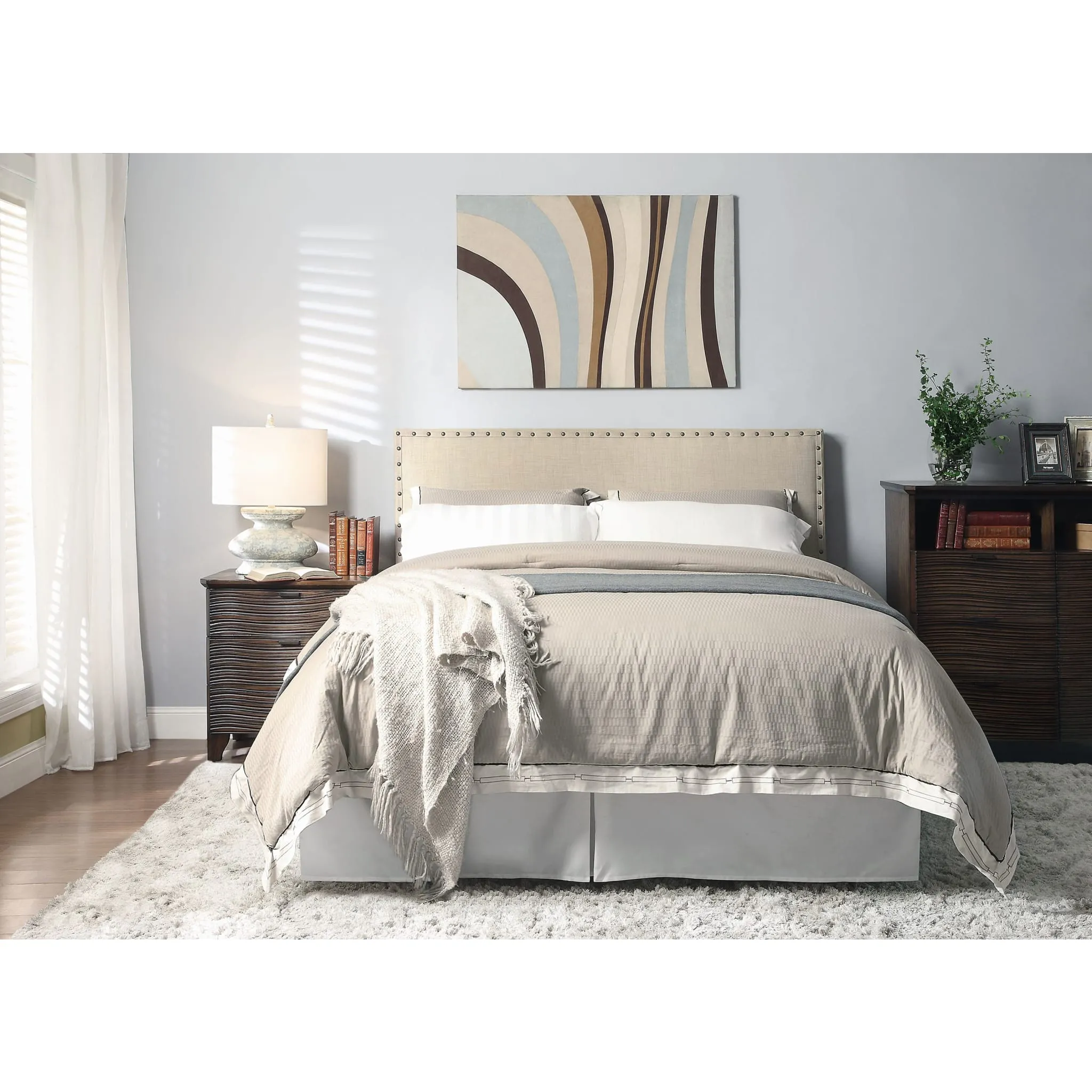 Tavel Nailhead Footboard Storage Bed in Toast Linen Modus