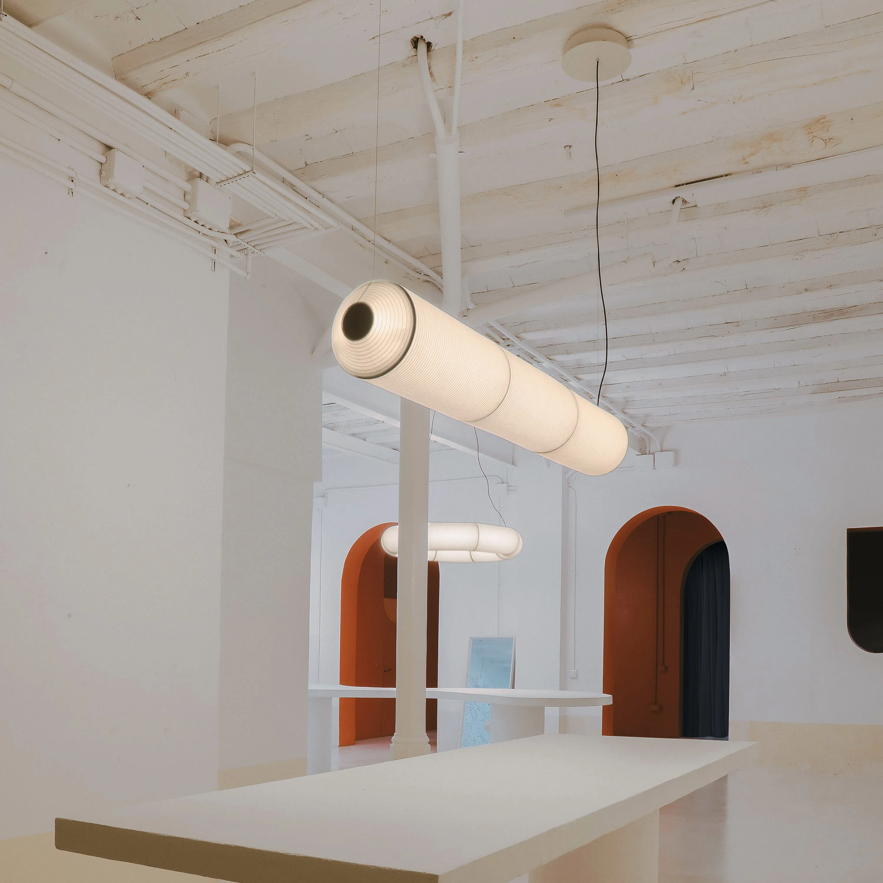 Teki Horizontal Linear Suspension Light