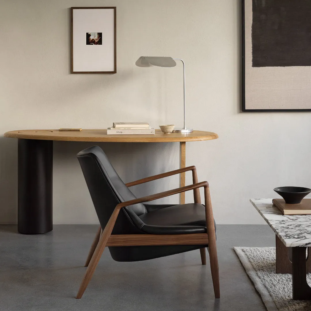 The Seal Lounge Chair