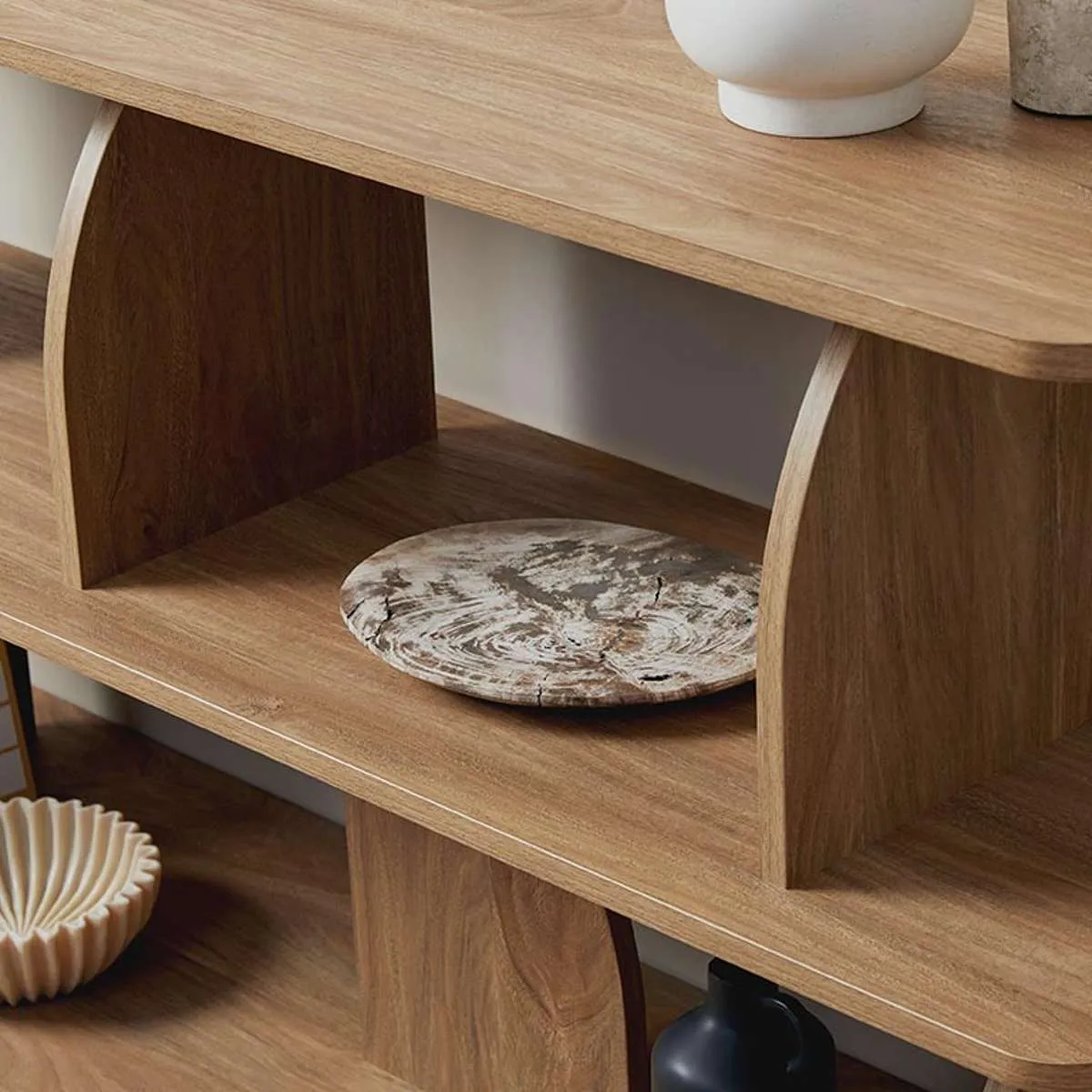Tove Low Shelf  - Pecan Mocka