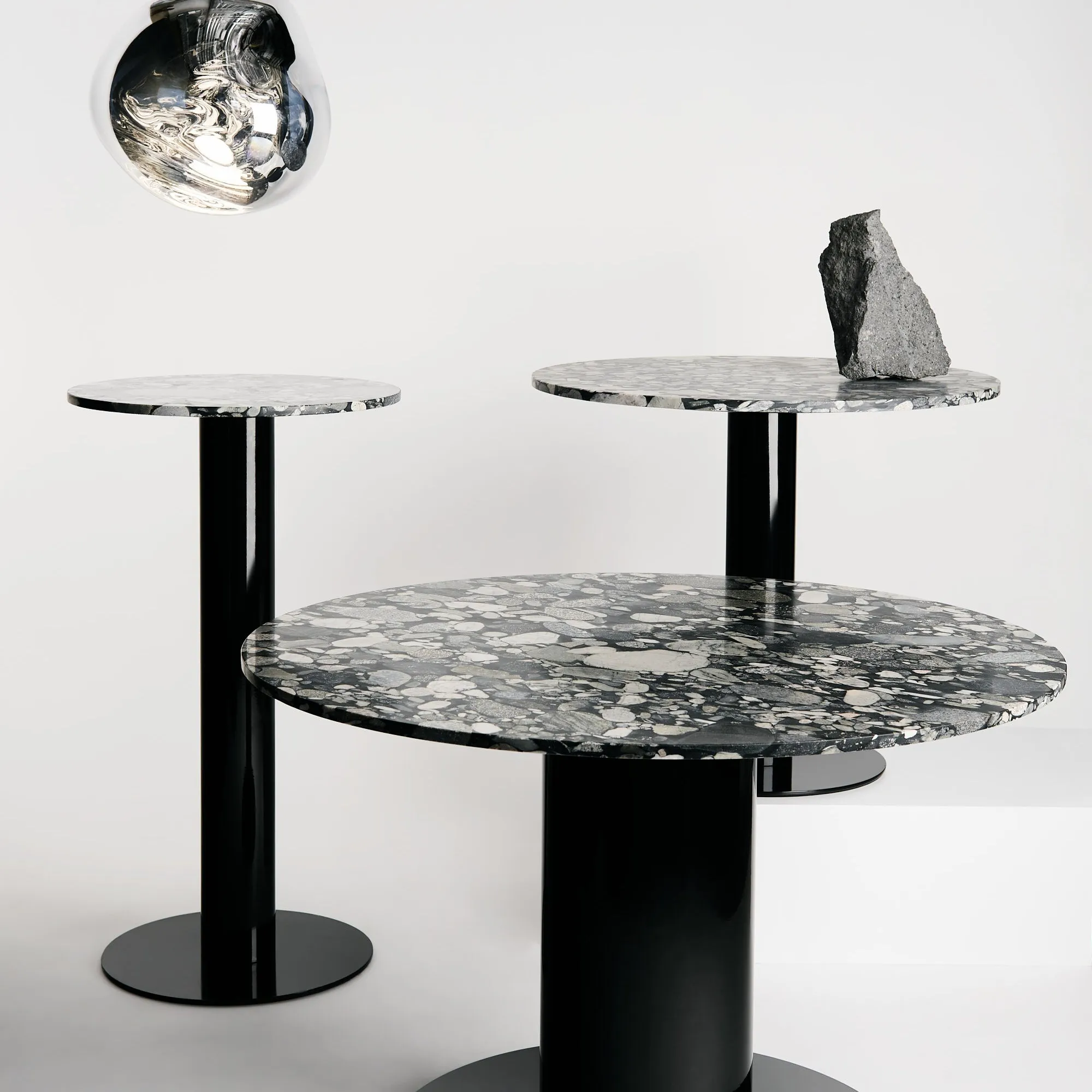 Tube Round Dining Table