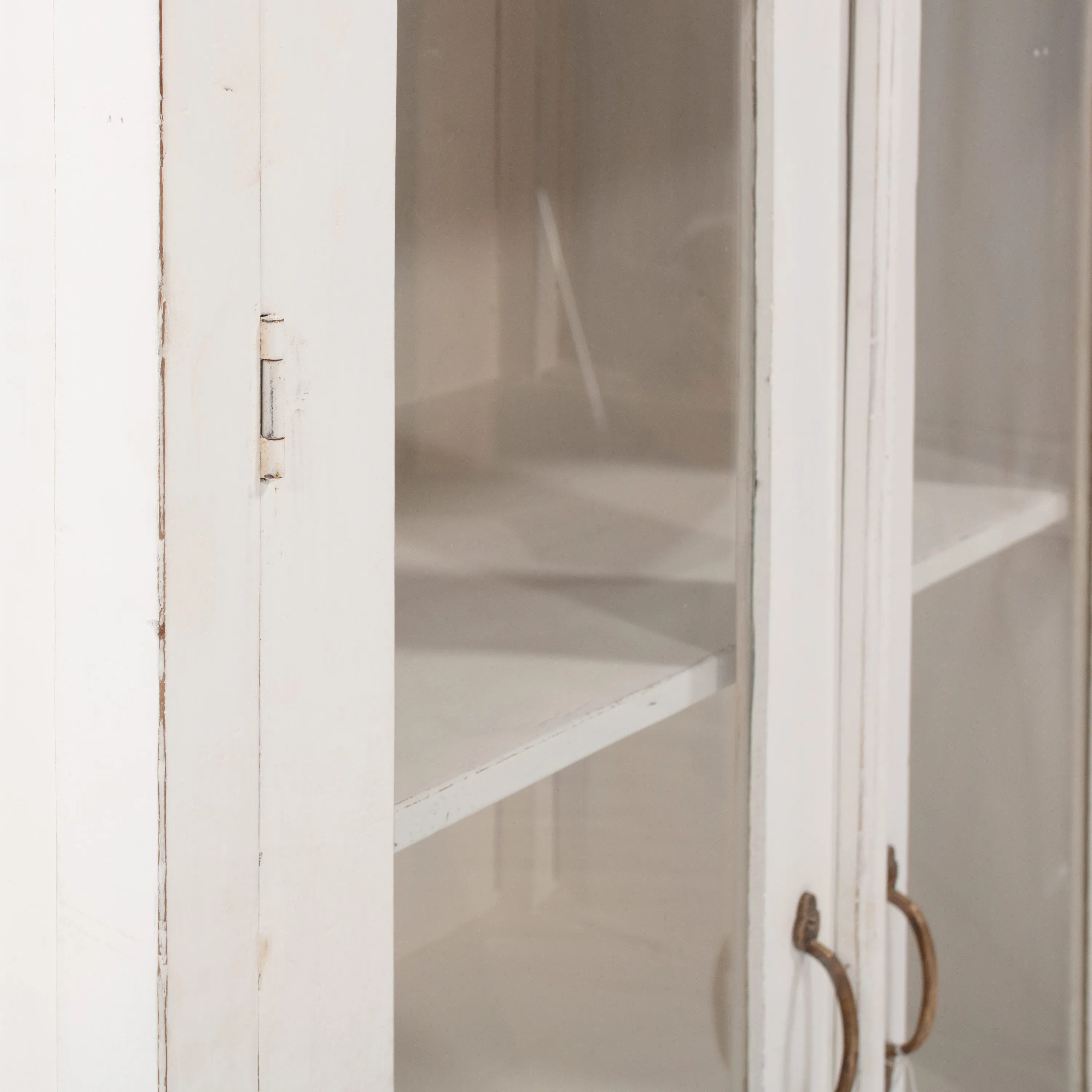 Vintage White Cabinet