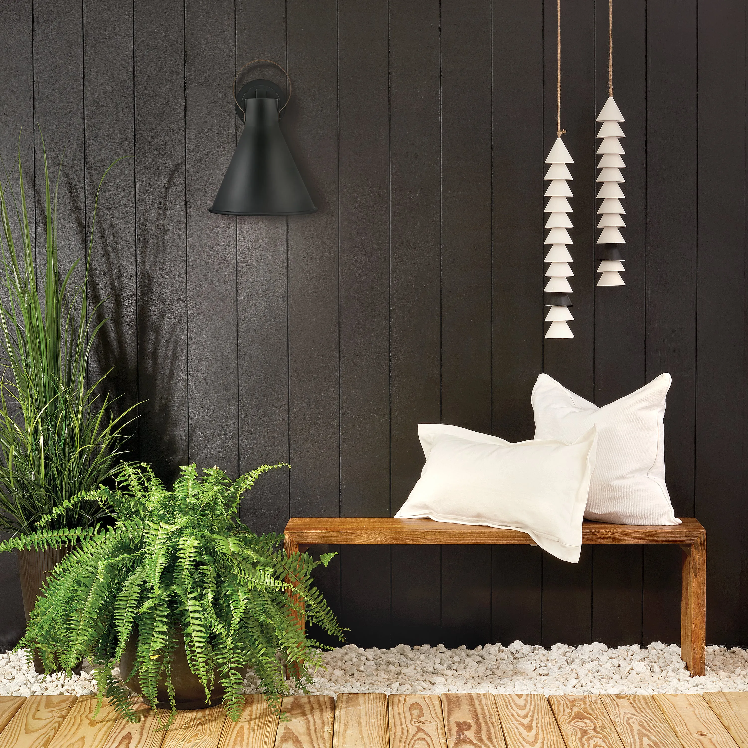 Winnie Outdoor Wall Light